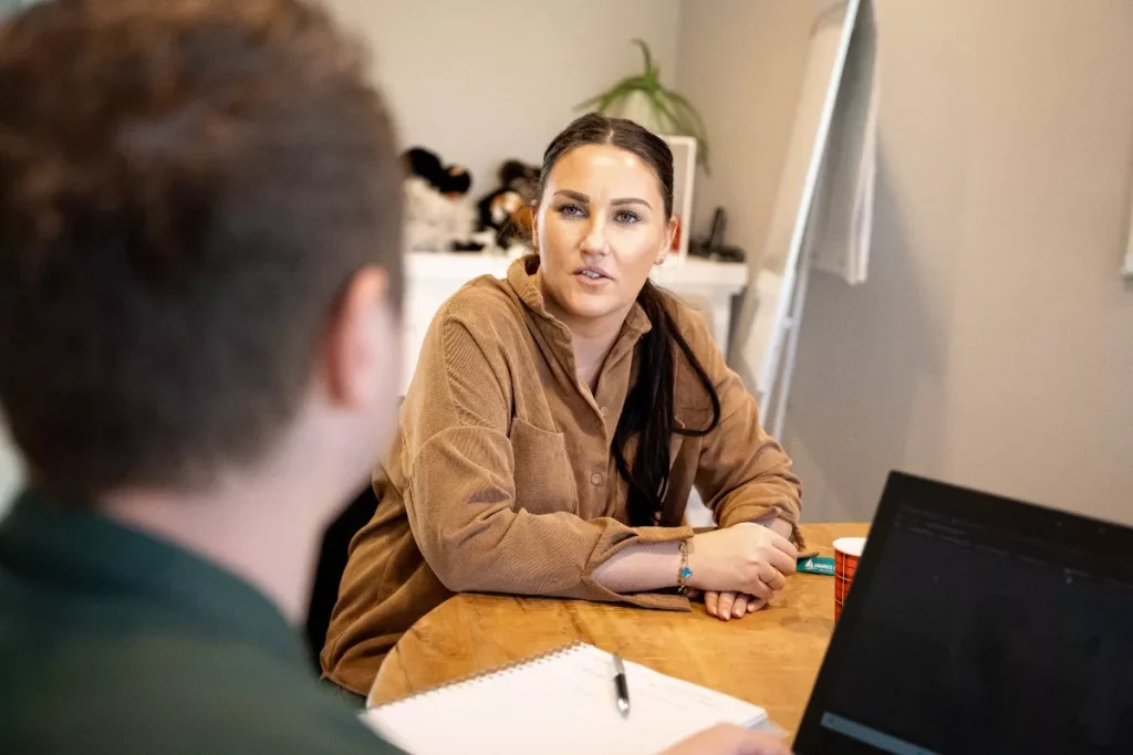 Changes GGZ Halsteren Behandelaar